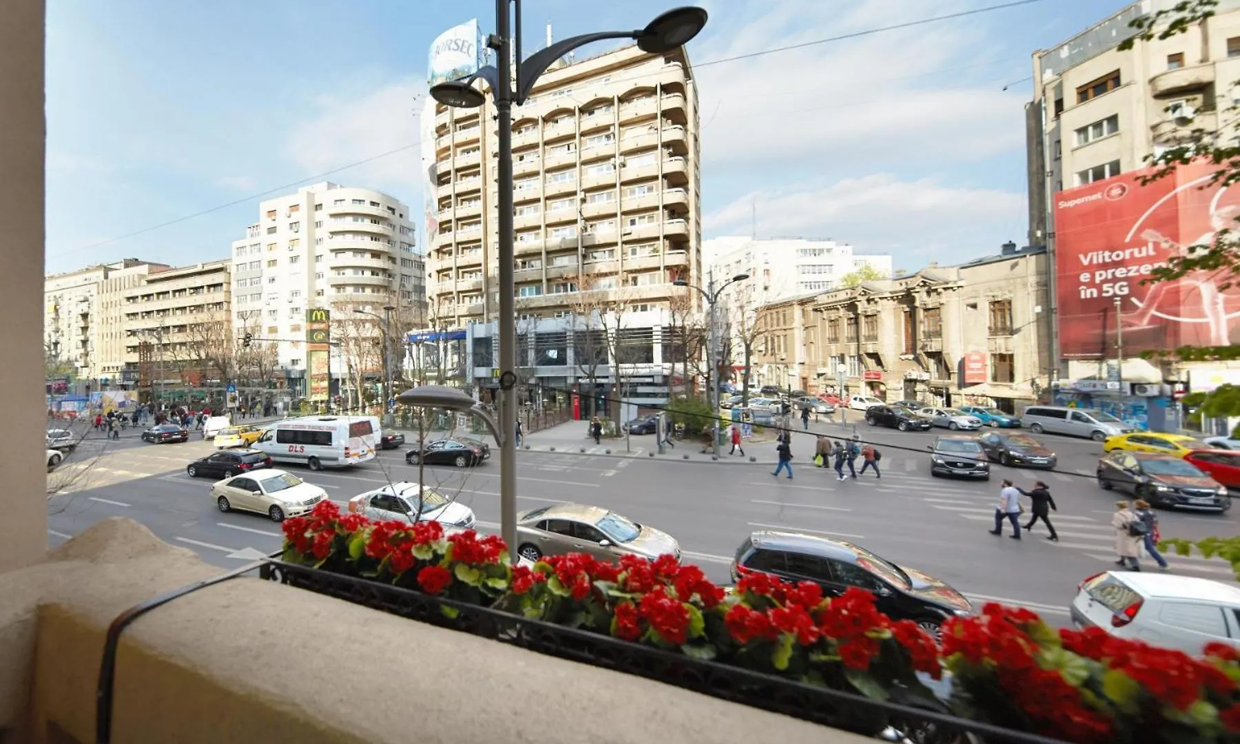 Athenaeum Spacious& Cozy 1Br Prime Location W Balcony بوخارست شقة
