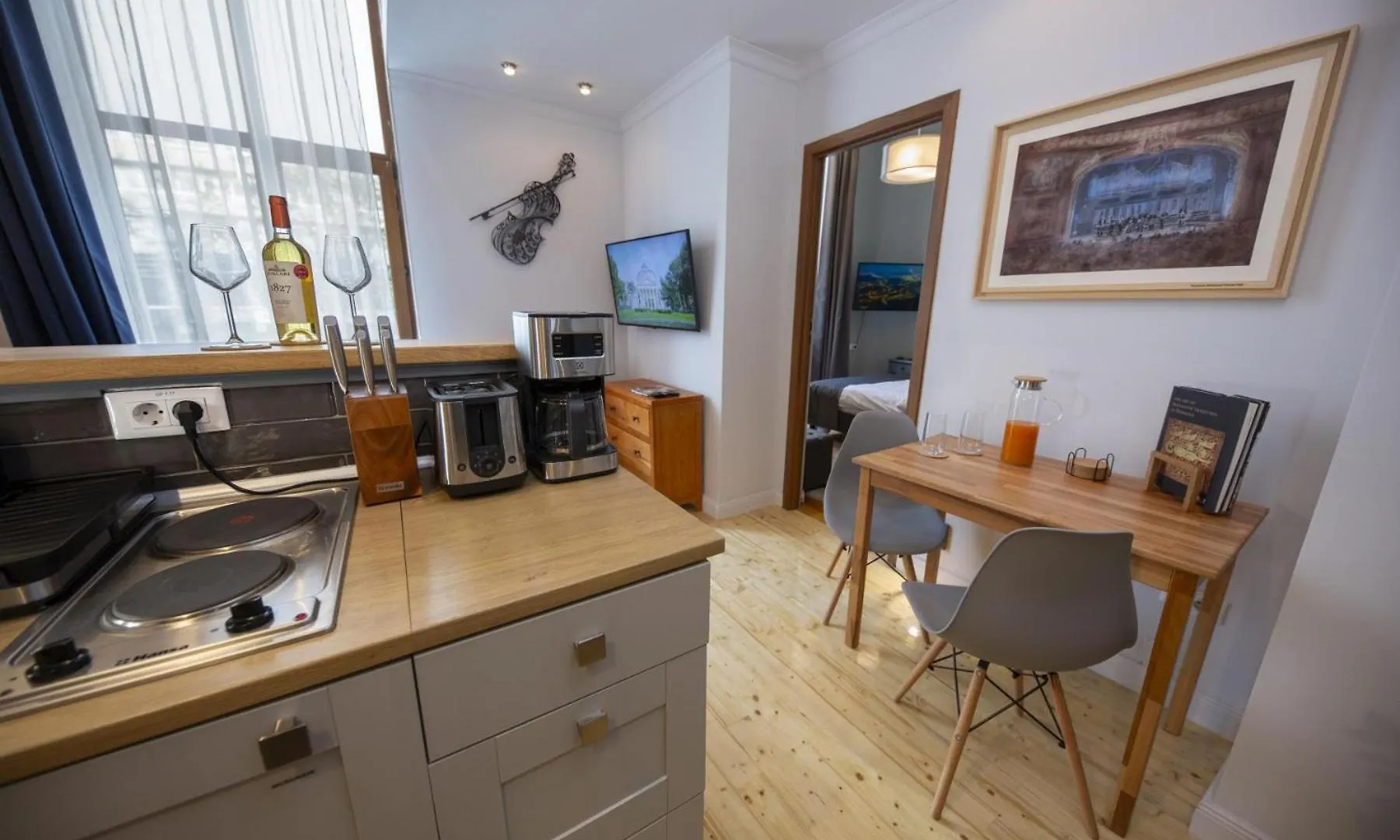 アパート Athenaeum Spacious& Cozy 1Br Prime Location W Balcony ブカレスト