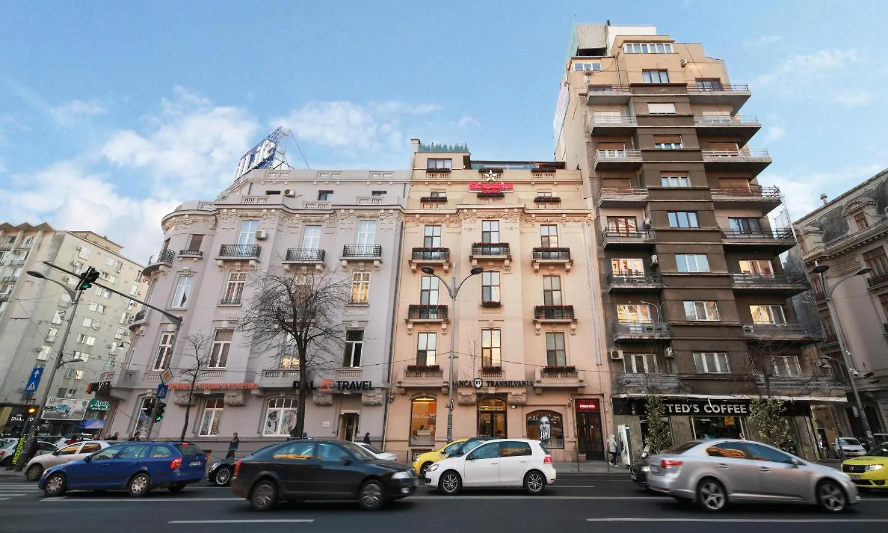 Athenaeum Spacious& Cozy 1Br Prime Location W Balcony ブカレスト 0*,